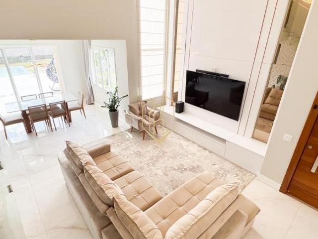 Residência de alto padrão em Palmeira – Um verdadeiro refúgio de conforto, lazer e natureza!