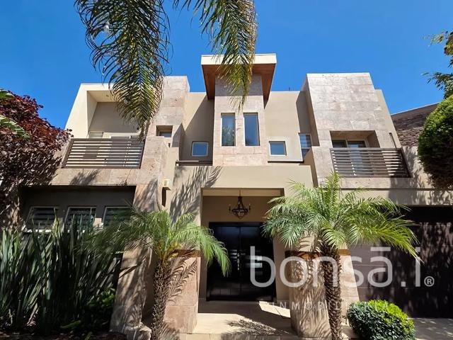Residencia de alta calidad en VENTA Privada Lomas de San Marino – Ensenada, B.C
