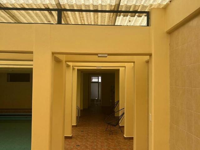 Residencia de lujo, de un nivel, con Alberca climatizada, Sal?n de juegos, Capilla y Asador, en Atlacomulco PU