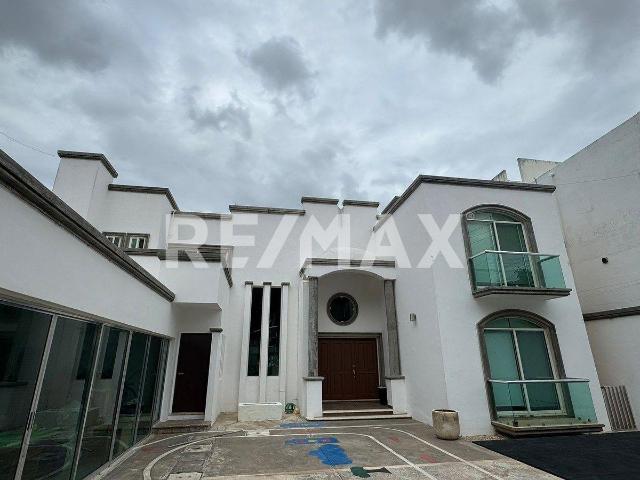 Residencia de lujo dentro de Mérida