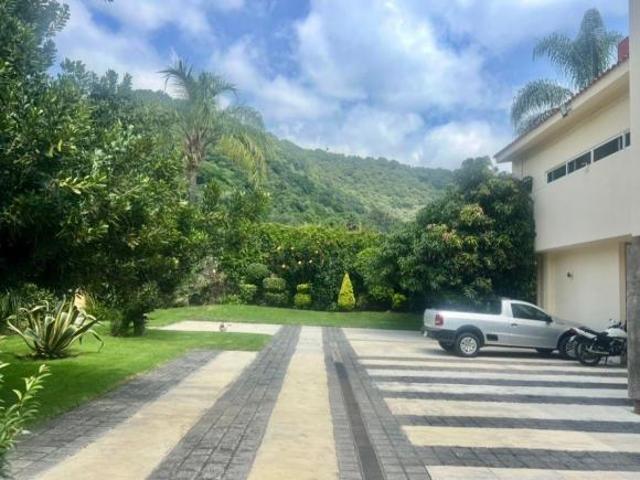 RESIDENCIA DE LUJO EN CONDOMINIO LA HERRADURA NORTE, MORELOS.
