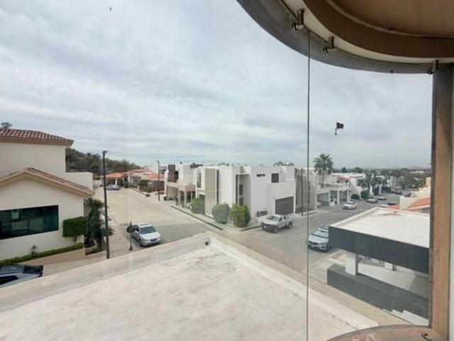 RESIDENCIA DE LUJO EN SANTA LUCÍA