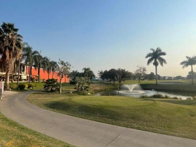 Residencia de lujo en paraíso country club