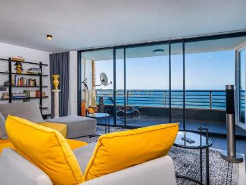 Residencia de lujo en primera linea con vistas infinitas al Mediterráneo Albufereta, Alicante