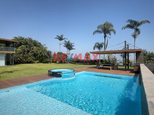 Residencia De Lujo En Venta – Casuarinas, Surco | 2,890 M² De Exclusividad