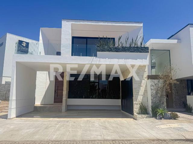 Residencia de Lujo en venta en Paraiso Marina
