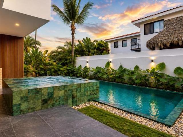 Residencia de Lujo en Venta | Los Tigres Residencial, Nuevo Vallarta