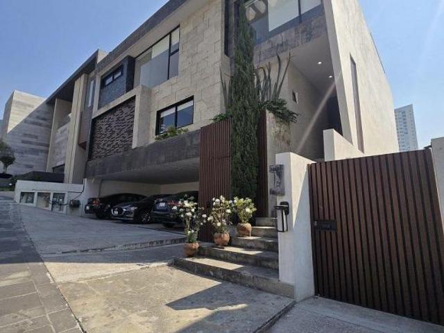 Residencia de Lujo en Venta – La Vista, Bosque Real