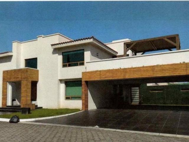 Residencia de Lujo en Venta,Residencial Providencia, Metepec, Estado de M?xico