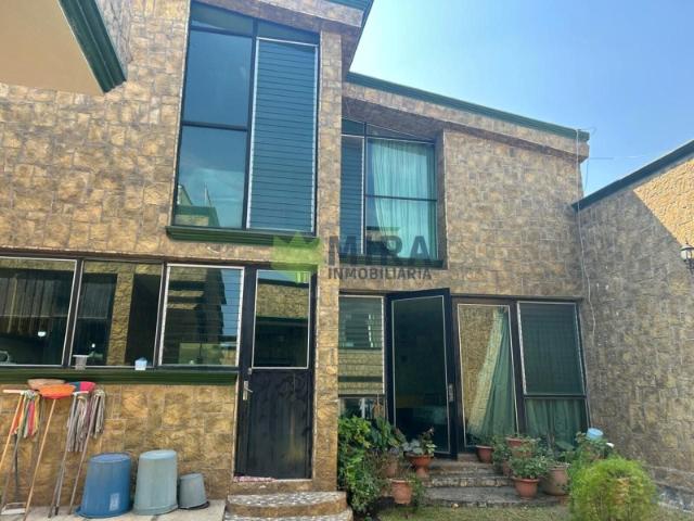 RESIDENCIA DE 6 HABITACIONES EN EL CENTRO DE ZAMORA PRECIO NEGOCIABLE, Zamora de Hidalgo Centro