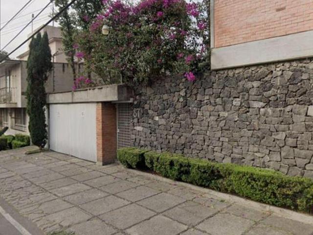 Residencia exclusiva en venta entre San Jerónimo y Supervía Poniente