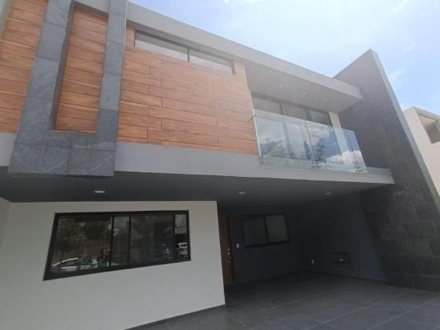 Residencia Exclusiva en Parque Colima