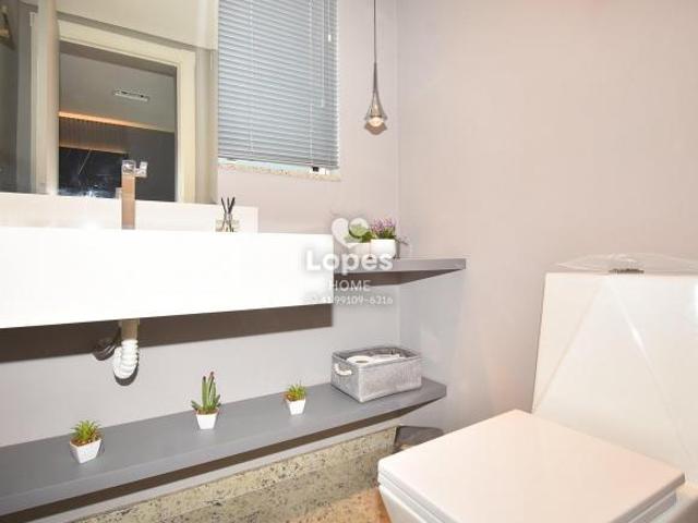 RESIDÊNCIA EM CONDOMÍNIO | UBERABA | 368M²