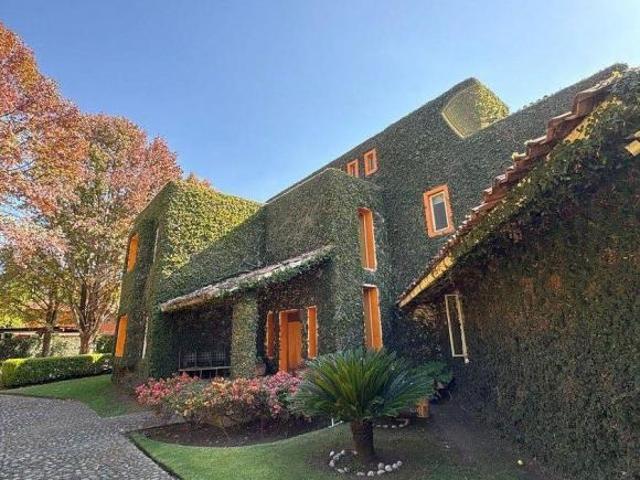 RESIDENCIA EN CLUB DE GOLF MALINALCO
