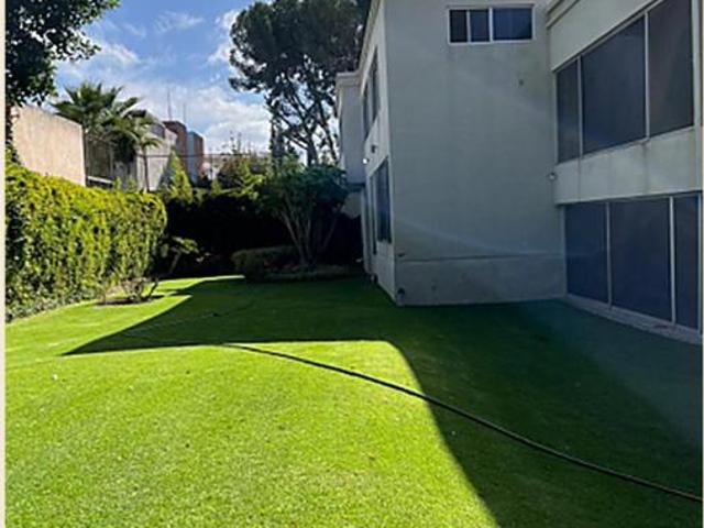 Residencia en Loma Alta