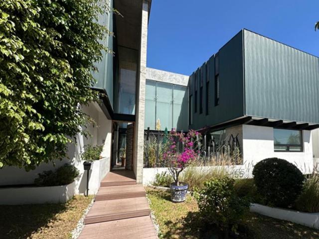 RESIDENCIA EN LOMAS DE ANGELOPOLIS CON $1.6 MDP DE PLUSVALIA INMEDIATA