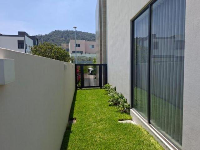 Residencia en Los Robles