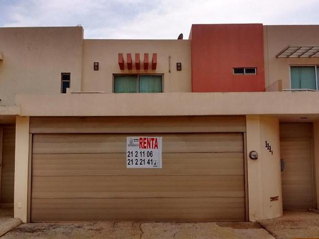 Residencia en renta,Fraccionamiento Paraiso