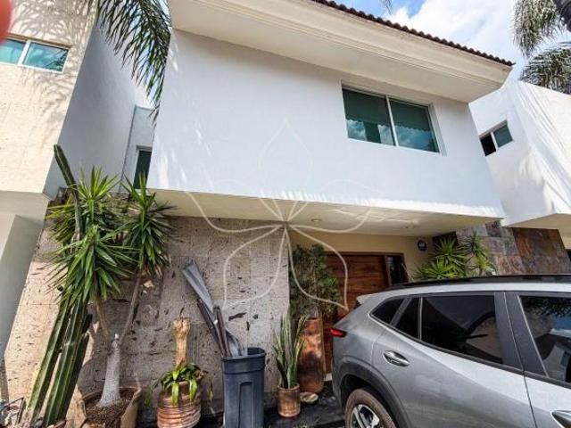 RESIDENCIA EN VENTA, NUEVA GALICIA, TLAJOMULCO DE ZUÑIGA, JAL