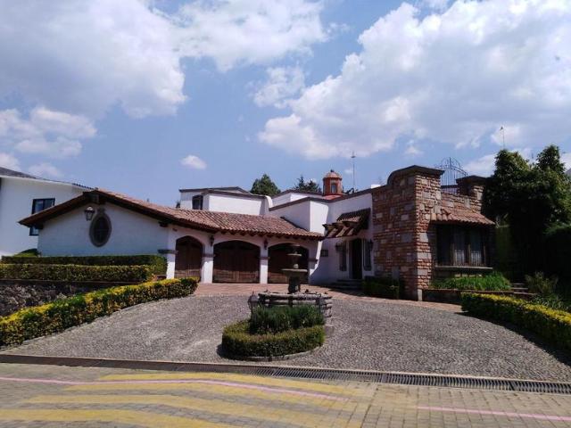 Residencia en Venta o Renta sobre campo de golf
