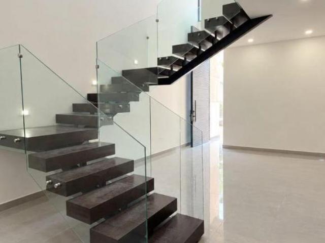 RESIDENCIA EN VENTA | CARRETERA NACIONAL