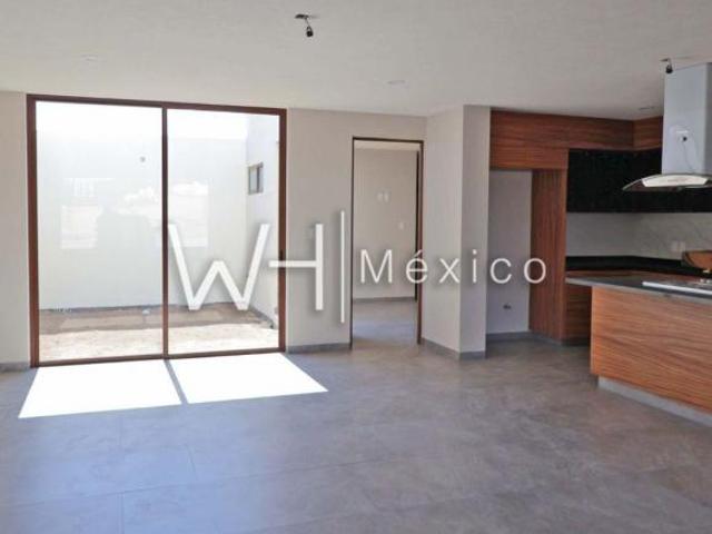 Residencia en venta cerca de Av. Tecnológico