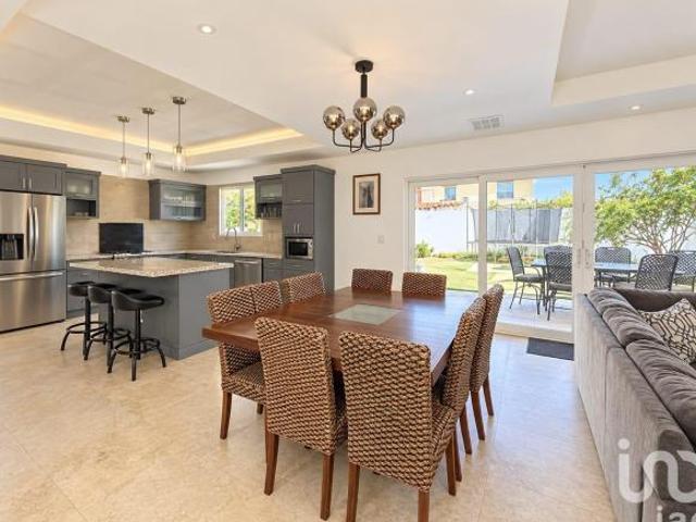 RESIDENCIA EN VENTA CON AMPLIO PATIO, SECTOR CANAL 44, CD JUAREZ