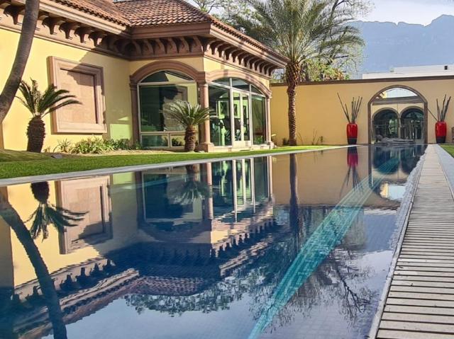 RESIDENCIA EN VENTA DEL VALLE, LOS RIOS
