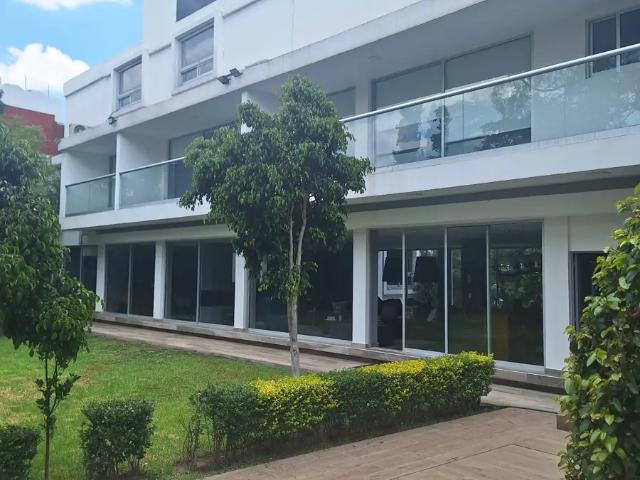 RESIDENCIA EN VENTA EN CIUDAD SATELITE
