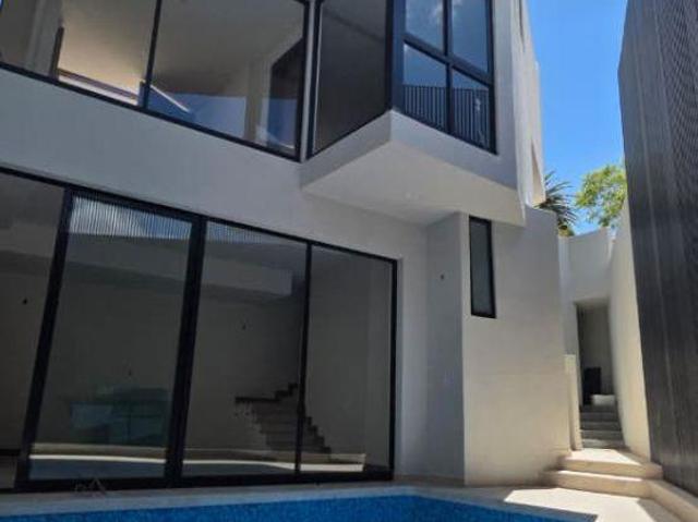 RESIDENCIA EN VENTA EN CLUB DE GOLF LA LOMA