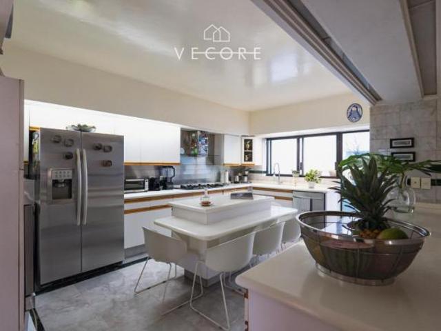 RESIDENCIA EN VENTA EN COLINAS DE SAN JAVIER, ZAPOPAN