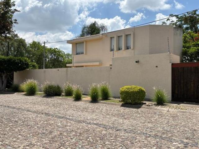 Residencia en venta en El Trébol, león, Gto. MX 1,015 m² Terreno. $7,500,000