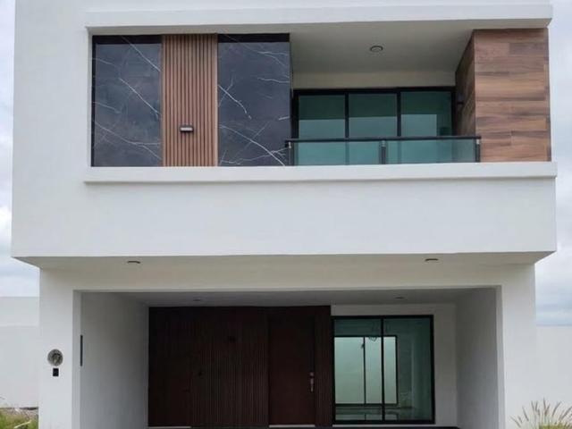 CASA EN VENTA EN FRACC. EL DIAMANTE, TUXTLA GUTI?RREZ, CHIAPAS