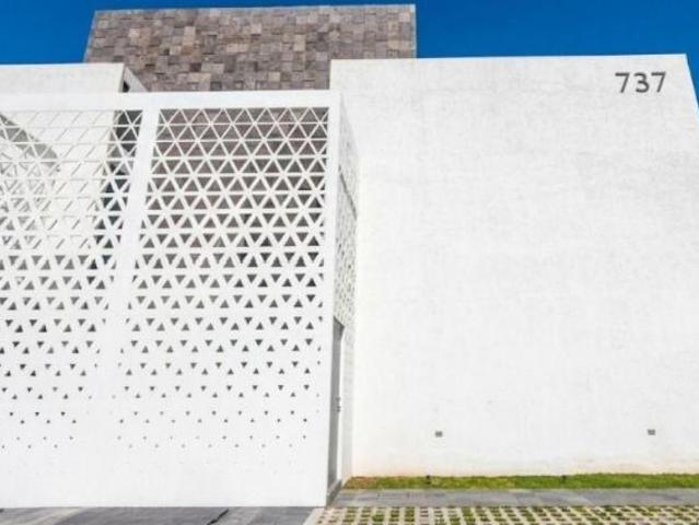 RESIDENCIA EN VENTA EN FRACCIONAMIENTO SAN JAVIER,PACHUCA,HGO