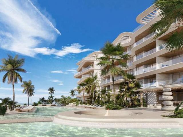 Residencia en venta en Isla Mujeres, con 3 recamaras frente al mar
