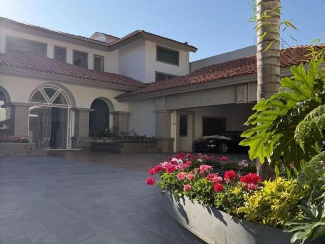 RESIDENCIA EN VENTA EN JARDINES DEL PEDREGAL, CDMX