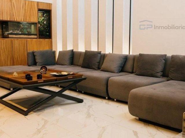 RESIDENCIA EN VENTA EN LAS CAÑADAS