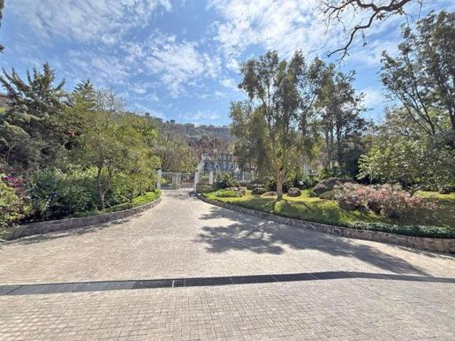 RESIDENCIA EN VENTA EN LAS CAÑADAS COUNTRY CLUB