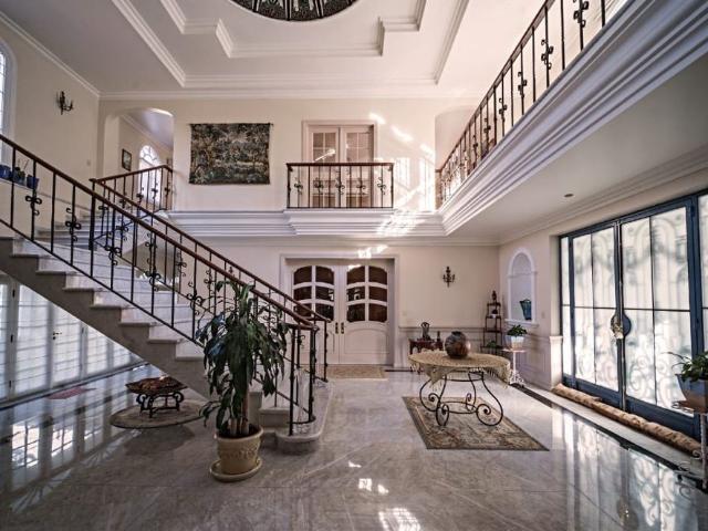 Residencia en Venta en Los Encinos