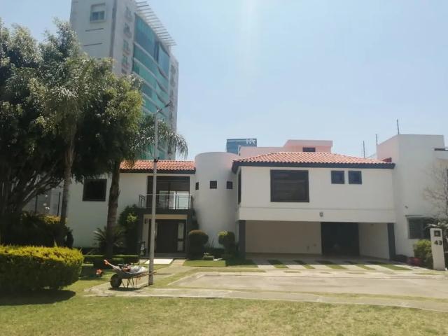 Residencia en venta en puerta Paraíso
