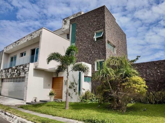 Residencia en venta en Playas del Conchal con vista al mar