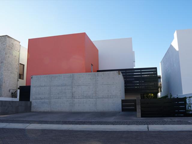 RESIDENCIA EN VENTA EN RINCONADA JURICA