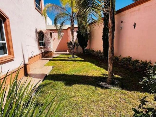 Residencia en Venta en San Patricio
