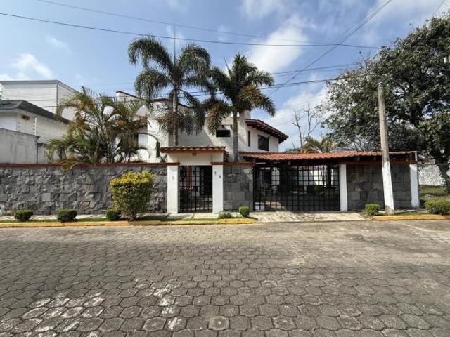 Residencia en venta en Tulipanes