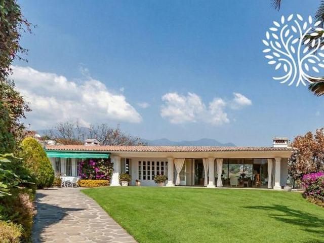 Residencia en Venta en Villa Internacional de Tenis en Cuernavaca