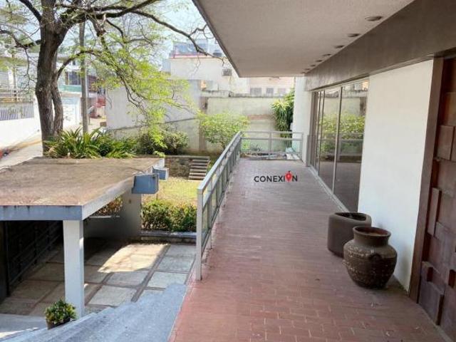 RESIDENCIA EN VENTA EN VILLAHERMOSA CON 952M2 DE TERRENO! ZONA DE ALTA PLUSVALÍA
