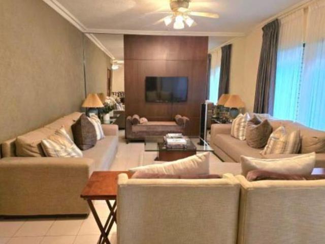 RESIDENCIA EN VENTA Fracc. Las Torres, Zona Sur, Monterrey, Nuevo León