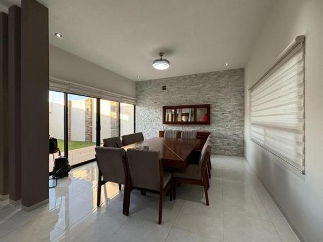 RESIDENCIA EN VENTA HABITA II