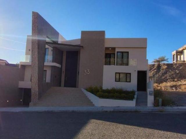 RESIDENCIA EN VENTA PASEO DEL PEDREGAL AL NORTE DE HERMOSILLO SONORA
