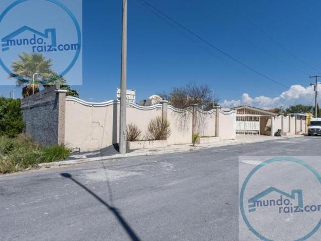 RESIDENCIA EN VENTA PORTAL DEL NORTE ZUAZUA